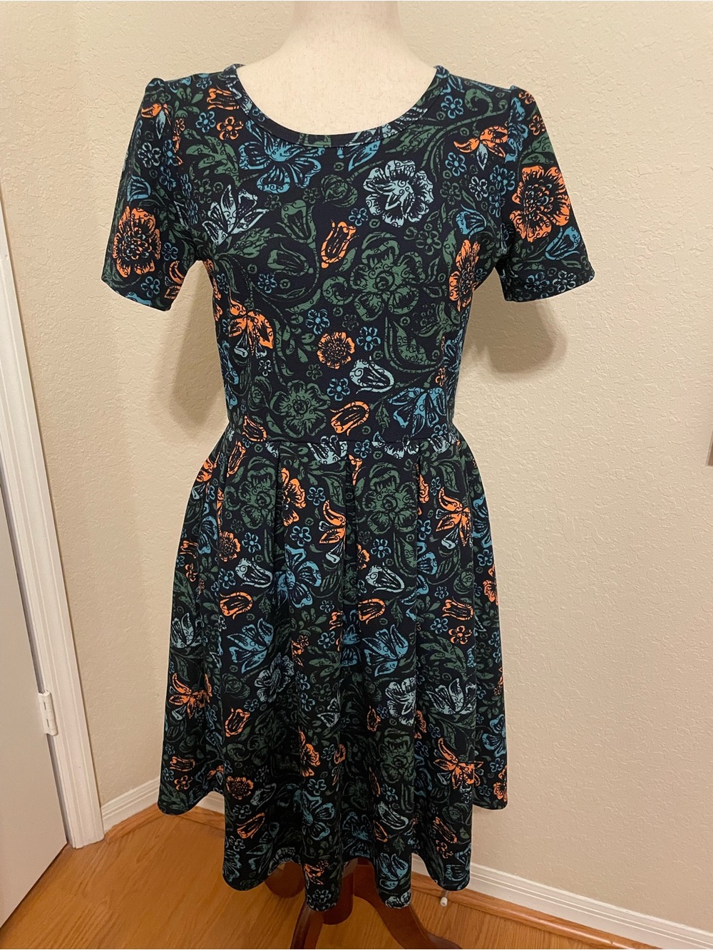LULAROE | Amelia Vintage Inspired Dress | L